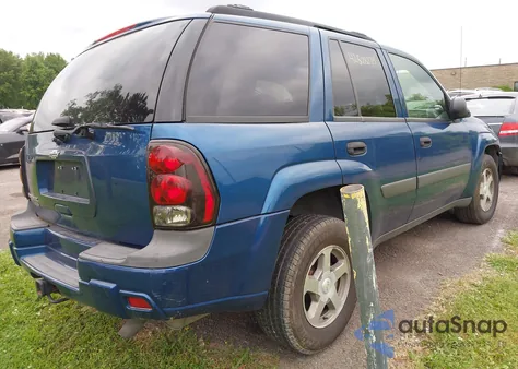 2005 Chevrolet Trailblazer Ls из США, поврежденный, VIN 1GNDT13S152106360